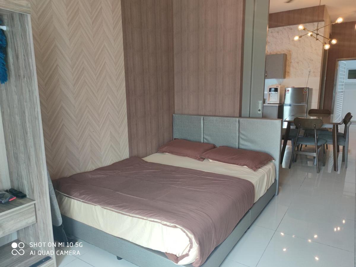 Bangi Gateway Service Apartment Kampong Sungai Ramal Dalam エクステリア 写真
